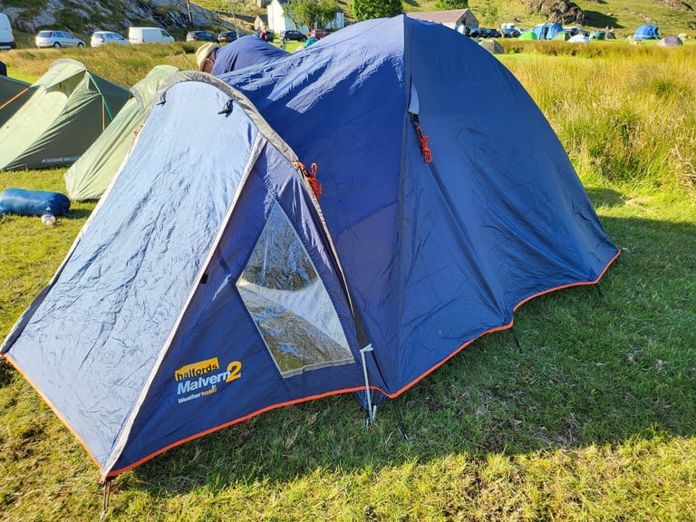 image for halfords Malvern 2 tent