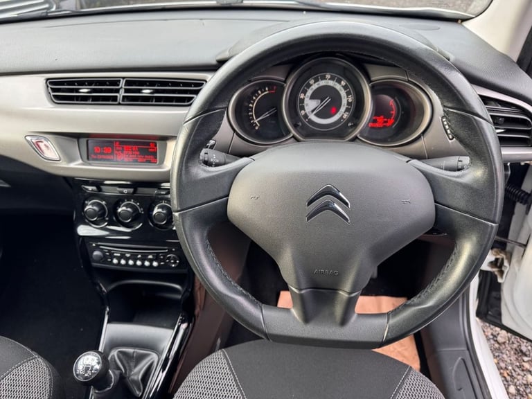2014 Citroen C3 1.2 VTi Selection Hatchback 5dr Petrol Manual Euro 5 (82 ps) Hatchback Petrol Manual