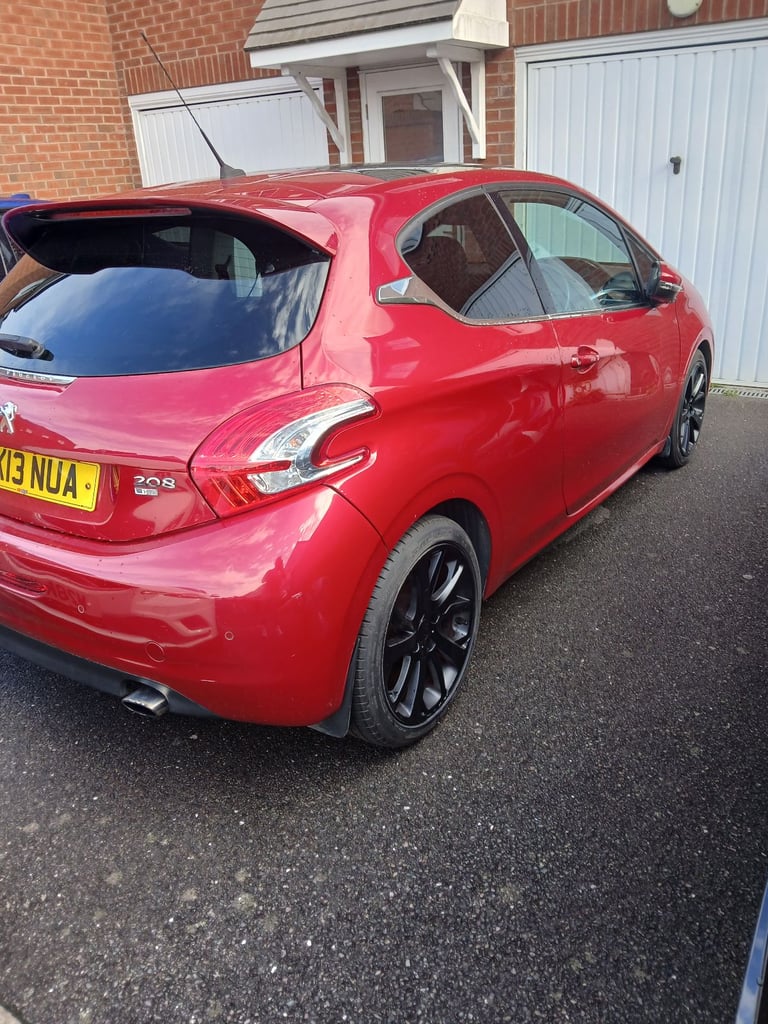 Cheap Peugeot, 208, Hatchback, 2013, Manual, 1560 (cc),3 doors for sale in Chelmsley Wood, West Midlands