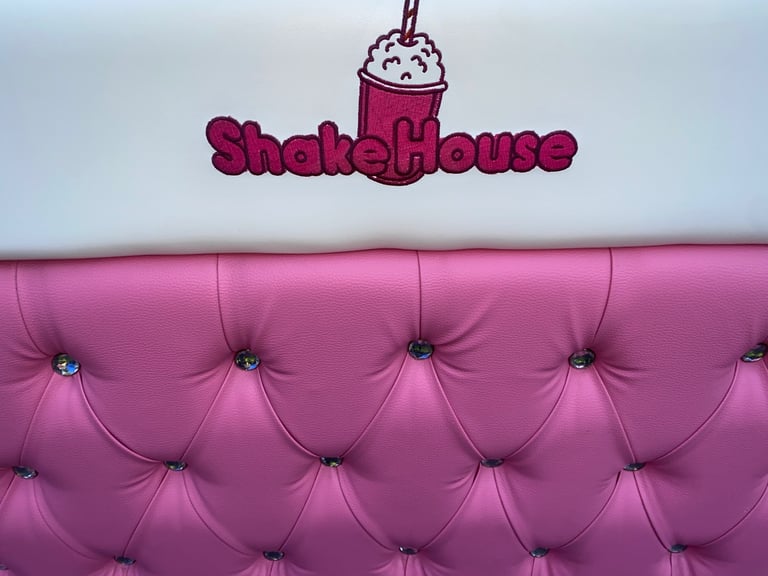 X 4 ,ICE CREAM/ MILKSHAKE PARLOUR SOFAS 185 Cm Length ,GOOD USED CONDITION ,LOCAL DELIVERY