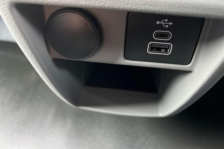 2024 Ford Transit Custom 300 Limited L2 LWB FWD 2.0 EcoBlue 136ps HEATED SEATS, REVERSE CAMERA, F...