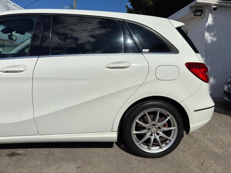 2012 Mercedes-Benz B-Class 1.6 B180 BLUEFFICIENCY MPV Petrol Automatic