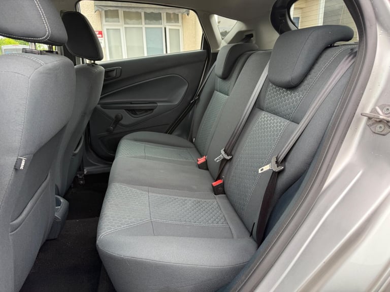 2009 Ford Fiesta 1.4 Zetec 5dr HATCHBACK Petrol Manual
