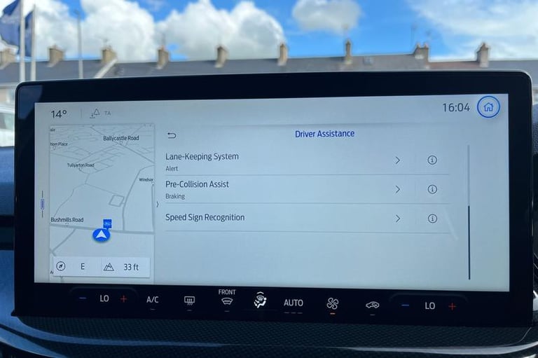 2024 Ford Focus 1.0 EcoBoost Hybrid mHEV ST-Line 5dr, Apple Car Play, Android Auto, Parking Hatch...