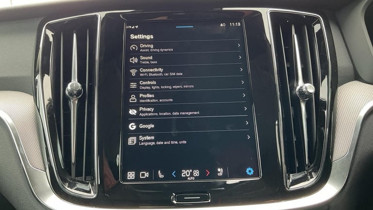 2025 Volvo V60 Plus, B4 Mild hybrid, Petrol, Dark ESTATE Petrol/Electric Hybrid Automatic