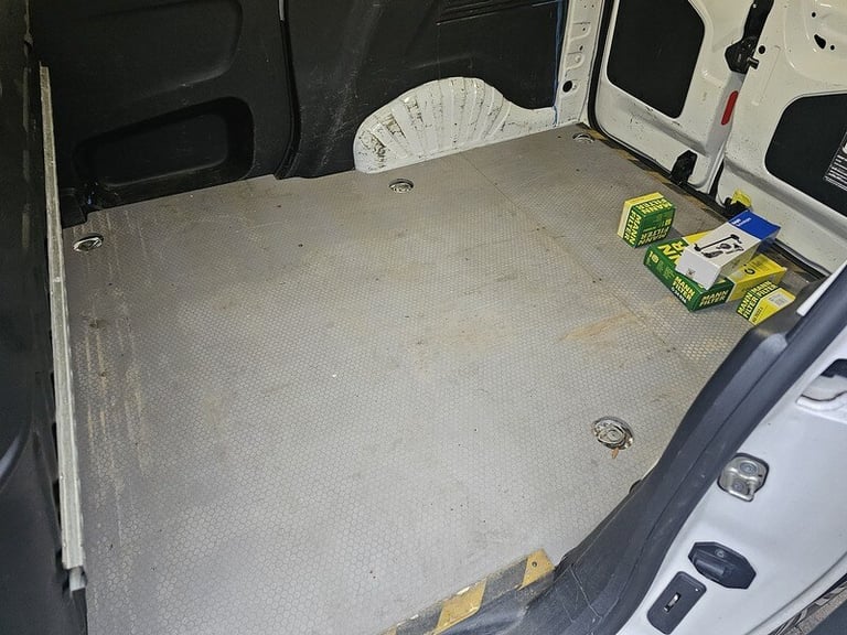 2020 Vauxhall Combo 2000 1.5 Turbo D 100ps H1 Sportive Van PANEL VAN DIESEL Manual
