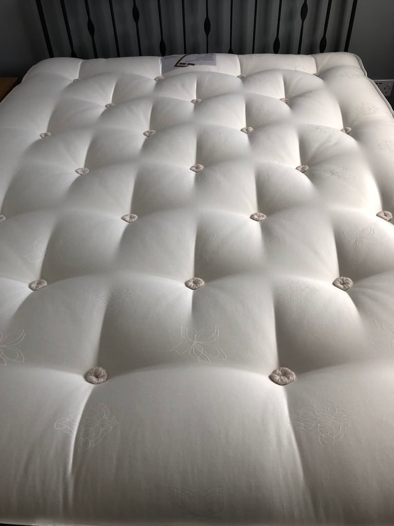 King size orthopaedic mattress 