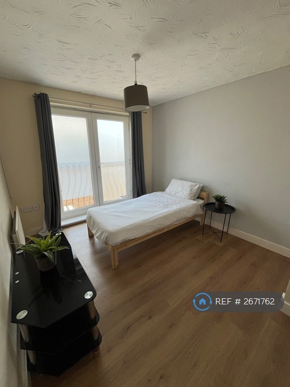 4 bedroom house in Primrose Close, Luton, LU3 (4 bed) (#2671762)