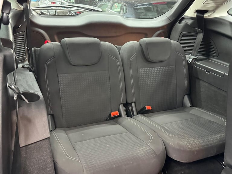 2015 Ford Grand C-Max 1.5 TDCi Zetec Euro 6 (s/s) 5dr MPV Diesel Manual