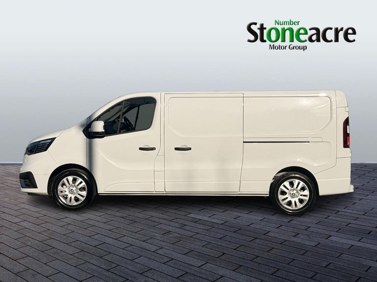 2024 Renault Trafic 2.0 dCi Blue LL30 Extra Panel Van 5dr Diesel Manual L2 H1 Euro 6 (s/s) (130 P...