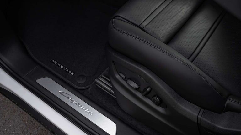  Porsche Cayenne Cayenne E-Hybrid (2026) Estate Plug-In Hy Automatic
