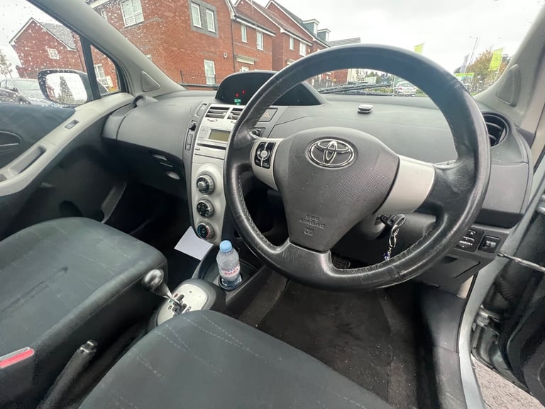 2006 Toyota Yaris 1.3 VVT-i T3 3dr MMT HATCHBACK Petrol Automatic