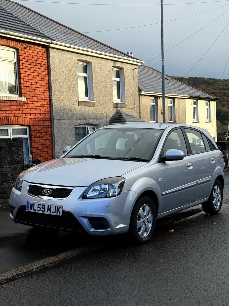 Kia, RIO, Hatchback, 2010, Manual, 1399 (cc), 5 doors