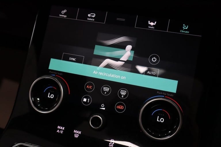 2018 68 LAND ROVER RANGE ROVER VELAR 2.0 D240 R-DYNAMIC HSE SUV 5DR DIESEL AUTO 