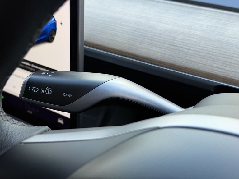 2021 Tesla Model 3 Standard Plus 4dr Auto SALOON ELECTRIC Automatic