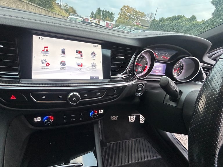 2017 Vauxhall Insignia 2.0 Turbo D SRi Vx-line Nav 5dr ESTATE Diesel Manual