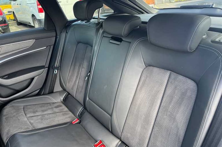 2021 Audi A6 Avant 2.0 TDI 40 Black Edition Estate 5dr Diesel S Tronic Euro 6 (s/s) (204 ps) Esta...