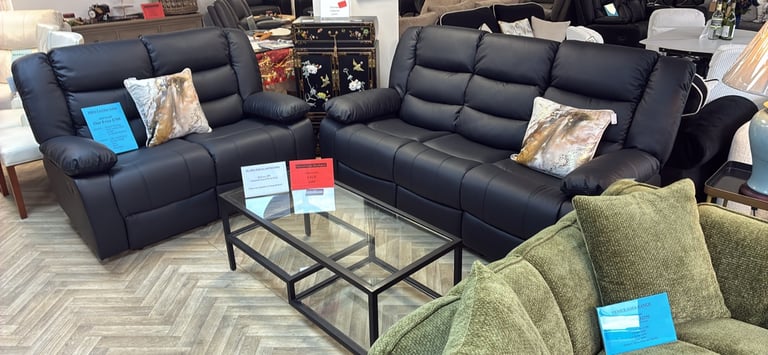image for Sofa set 3&2 seater Brand new!