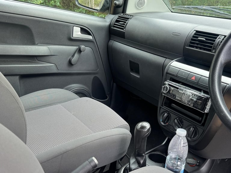 2009 Volkswagen Fox 1.2 6V Euro 4 3dr HATCHBACK Petrol Manual