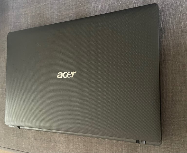 Laptop Acer super condition 