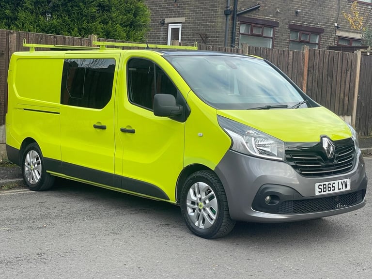2015 Renault Trafic 1.6 dCi 29 Sport Crew Van LWB Euro 5 5dr WINDOW VAN Diesel Manual