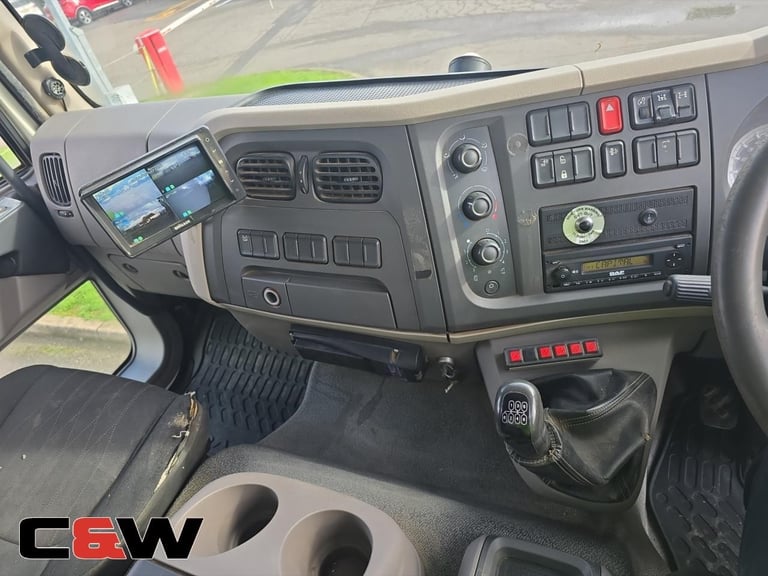 DAF 2019 (19) FA LF 230 18T Skip Loader - 344,000Kms