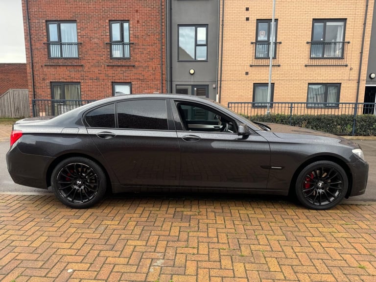 2011 BMW 7 Series 3.0 730d M Sport Auto Euro 5 4dr SALOON Diesel Automatic