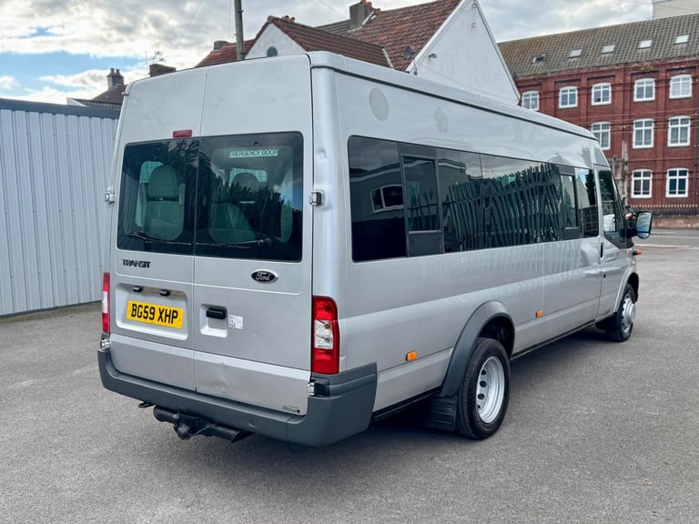 2010 Ford Transit 2.4 TDCi 430 Trend RWD L4 H2 4dr NA Diesel Manual