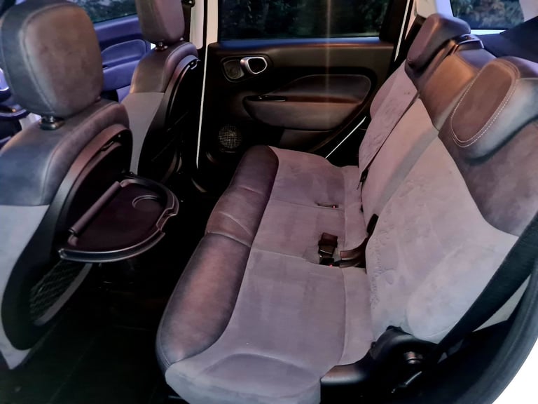 2014 1.3 diesel fiat 500L lounge mpv full history manual gearbox £20 tax