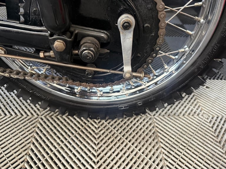 1954 Ariel Mk1 HS 500 scrambler, presented in restored condition, px welcome