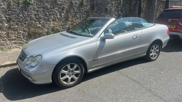 2003 clk 320 with low milage 