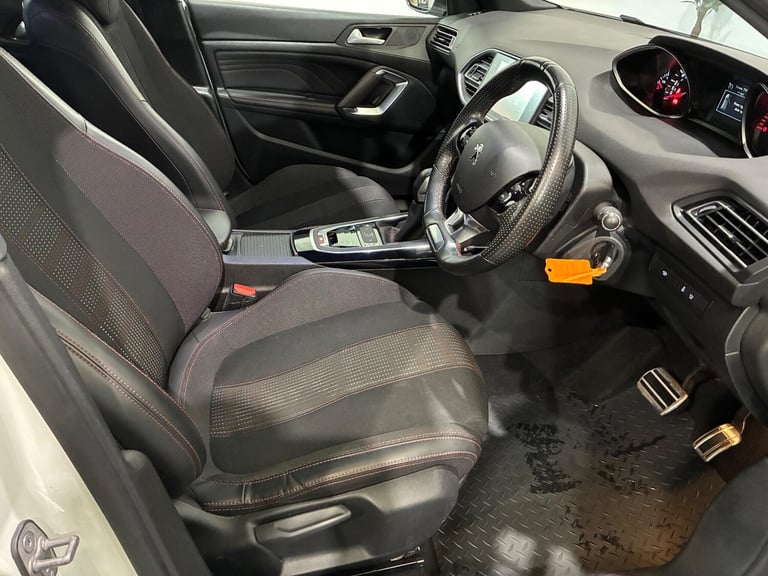 2017 Peugeot 308 1.6 BlueHDi 120 GT Line 5dr EAT6 ESTATE DIESEL Automatic