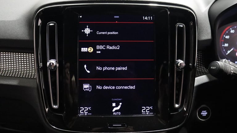  Volvo XC40 T3 R-Design Manual (Park Assist, Powered Tailgate, Privacy Glass) Petrol Manual