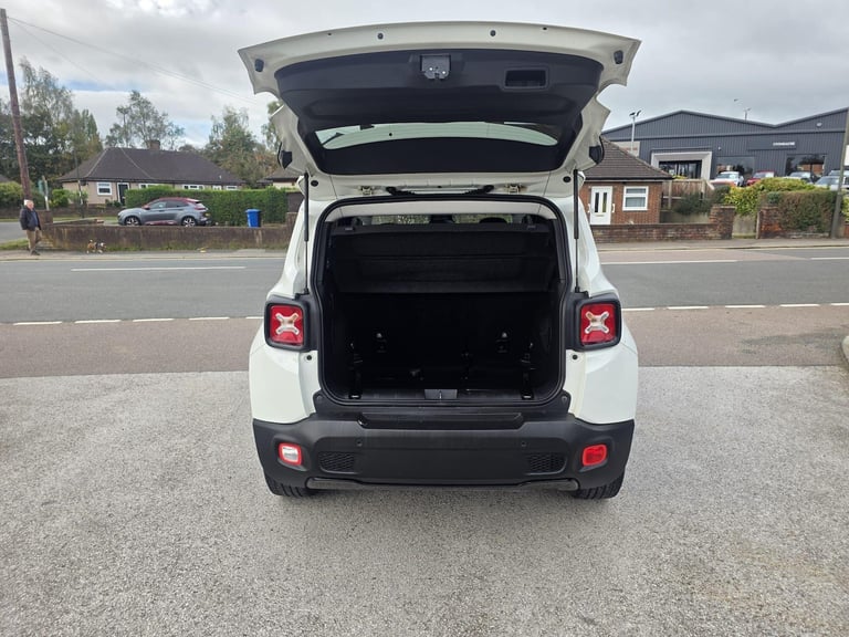 2019 Jeep Renegade 1.0 GSE T3 120hp Night Eagle ESTATE Petrol Manual