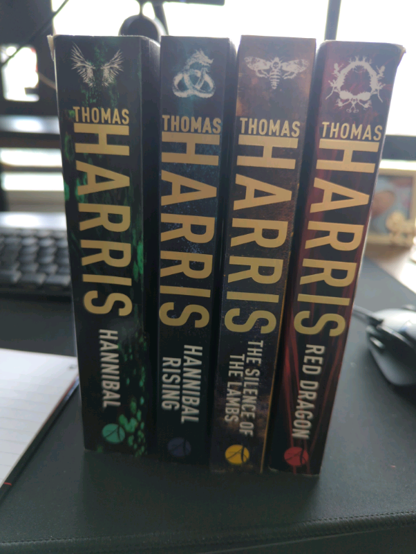 Complete set of Hannibal lecter books by Thomas Harris 