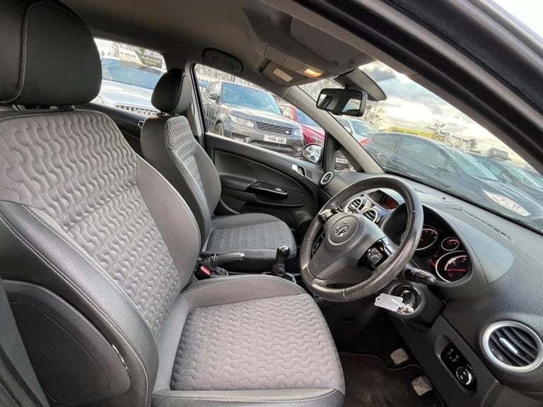 2014 Vauxhall Corsa 1.4 16V SE Euro 5 5dr Hatchback Petrol Manual