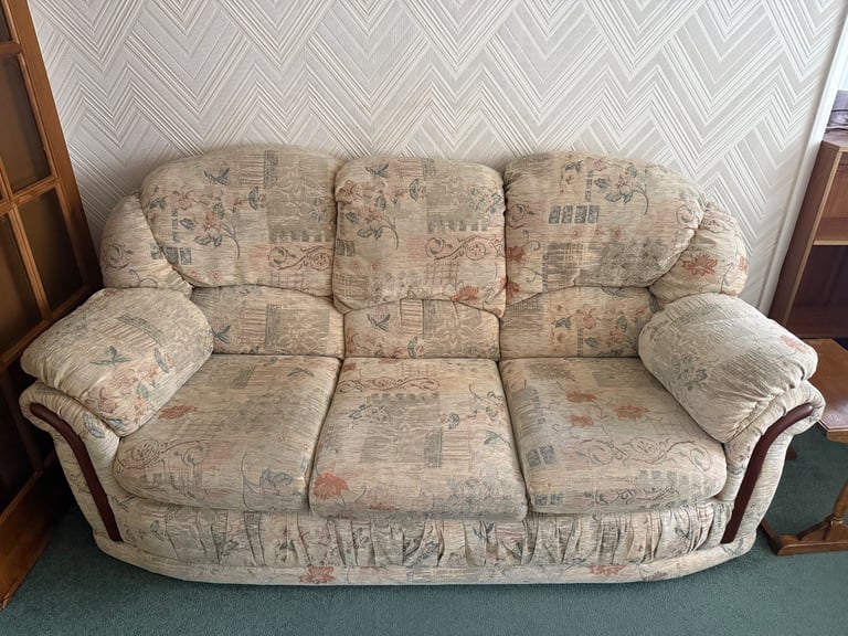 3-Piece Sofa Suite - one 3-Seater Sofa and two single Recliners