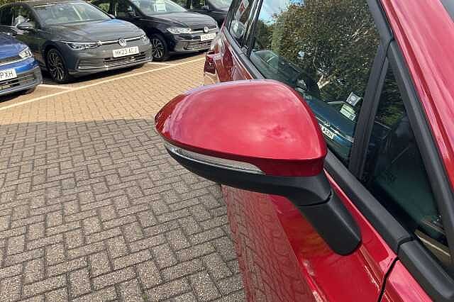 2021 Volkswagen Golf 1.0 TSI Active 5dr Hatchback Hybrid Manual