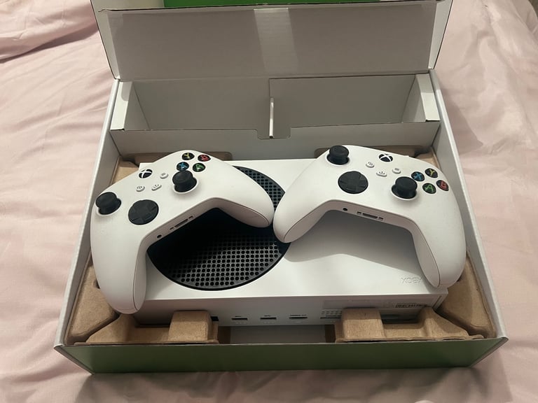 image for Xbox S Series **like new**