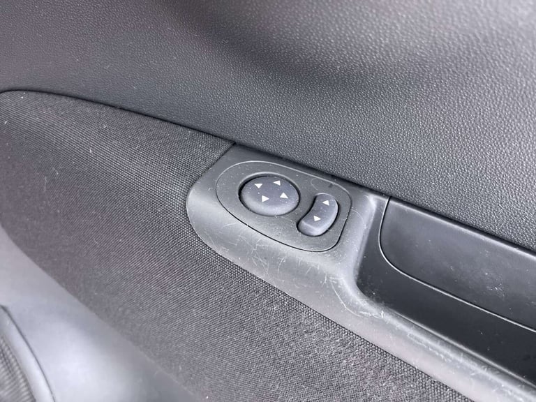 2017 Fiat 500 1.2 500 Lounge 3dr Hatchback Petrol Manual