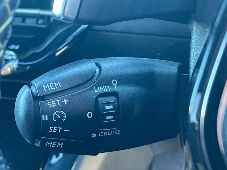 2023 Peugeot 2008 1.2 PureTech 130 GT 5dr EAT8 Estate PETROL Automatic