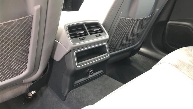 2019 Audi A6 Avant Black Edition 45 TFSI quattro 245 PS S tronic Automatic Saloon Petrol Automatic