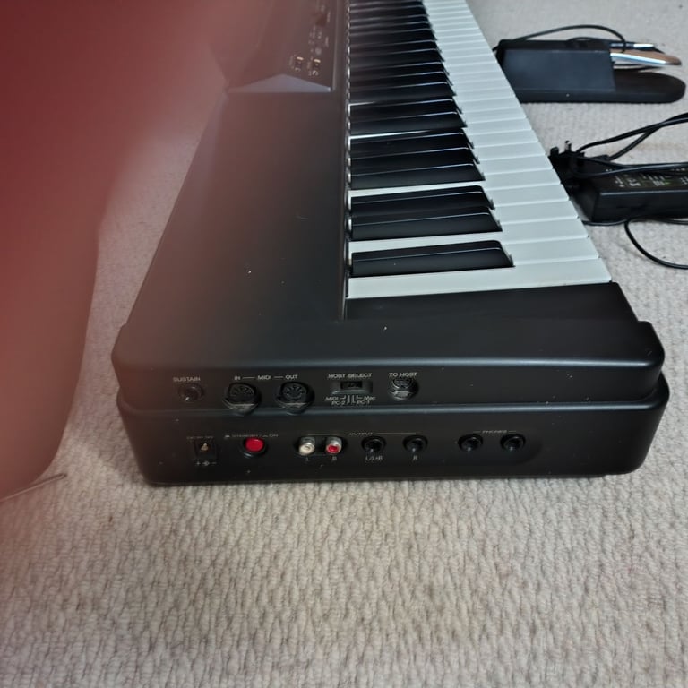 Yamaha P80 fully weighted hammer action digital piano