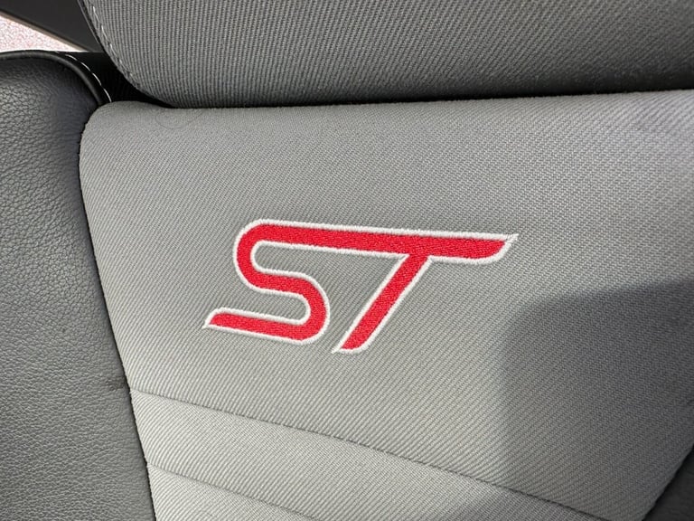 2011 Ford Fiesta 1.6 TD Zetec S Hatchback 3dr Diesel Manual (107 g/km, 94 bhp) Hatchback Diesel M...