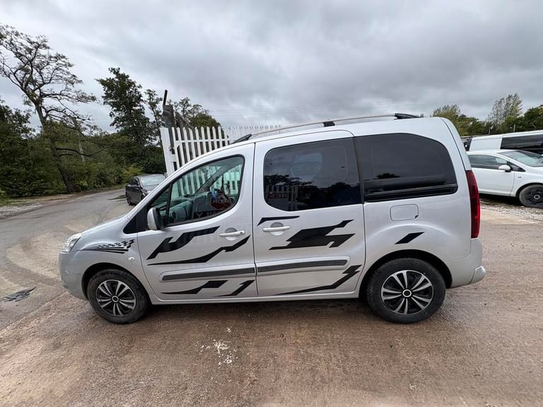 2015 Peugeot Partner Tepee 1.6 e-HDi 92 S 5dr ETG MPV DIESEL Manual