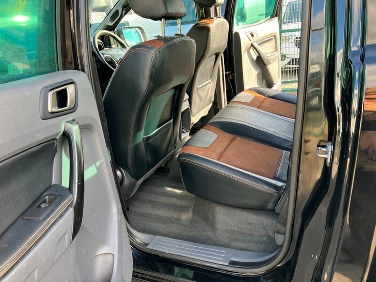 FORD RANGER 3.2L 200BHP 4X4 PICKUP AUTO GEARBOX WITH AIRCON SATNAV.