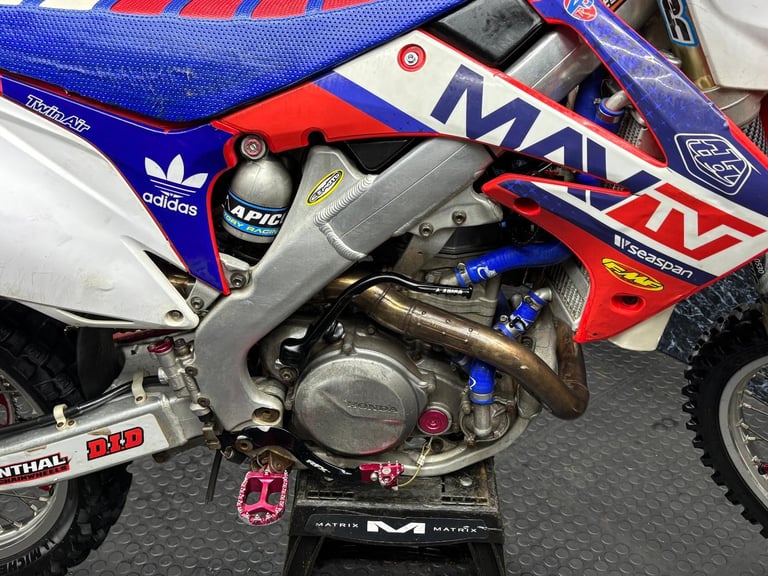 Honda CRF 450 2011 ( MX / MOTO CROSS / ENDURO ) @ AJ TRADING 