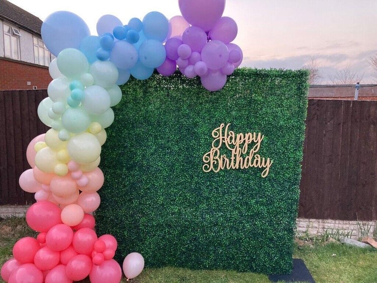 Birthday party balloon decorations and backdrops 