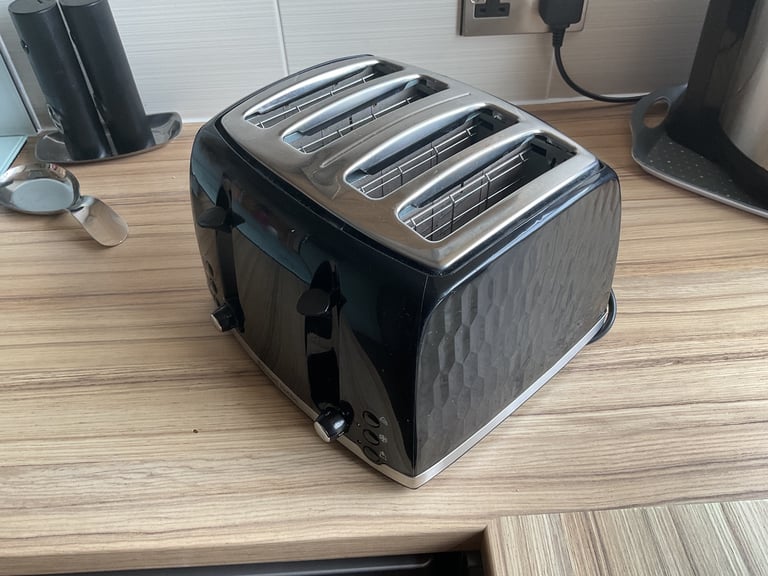 Russell hobs toaster 