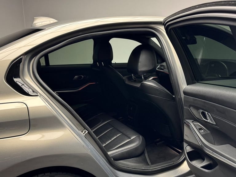 2019 BMW 3 Series 3.0 M340i Saloon 4dr Petrol Auto xDrive Euro 6 (s/s) (374 ps) Saloon Petrol Aut...